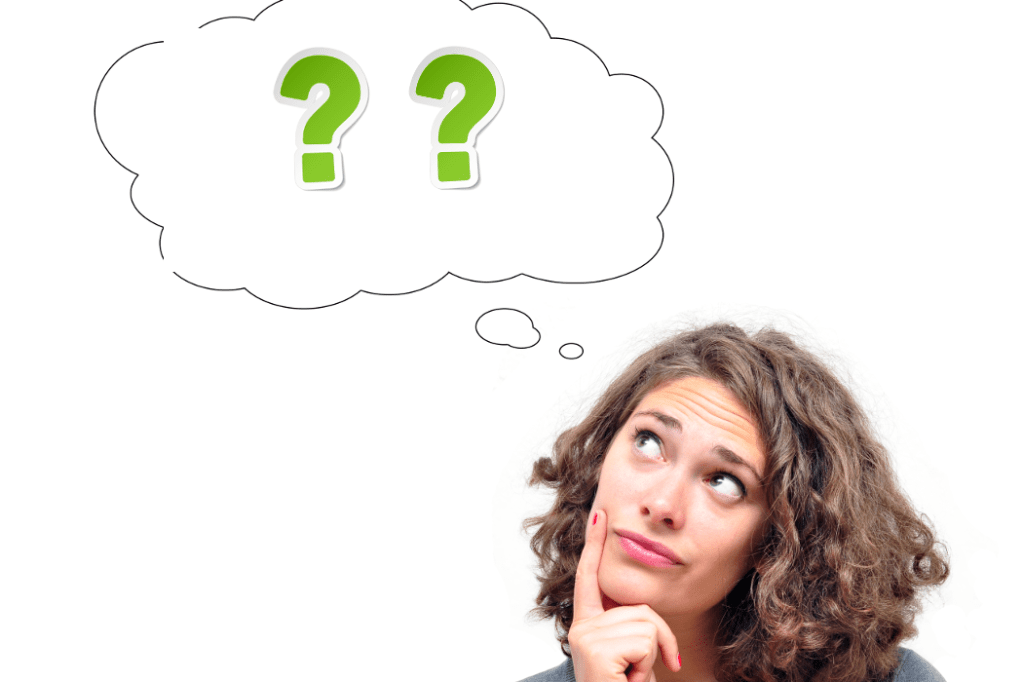 Femme réfléchissant avant de courir_ Ecouter son corps avant une séance de course à pied après 40 ans